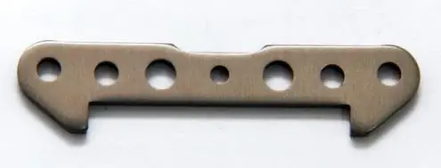 Jetzt verfügbar | Hobao Support axe de triangle avant Alu H90002
