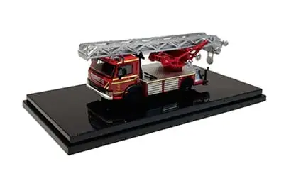 Jetzt erhältlich | Feuerwehr München Magirus Deutz 90 M 5 - DL 18, -facelift- -1 87-